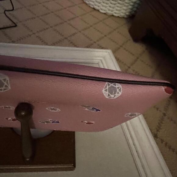 Coach Limited Edition Disney Snow White Happy Clutch Pouch NWOT - Picture 12 of 12